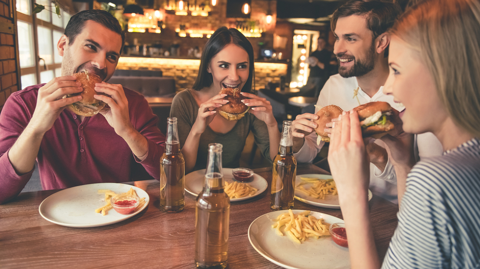 pub lunch friends